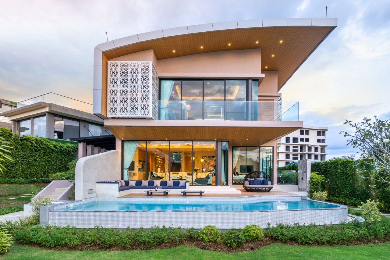 Villa in Insel Phuket, Thailand, 260 m2 - Foto 1