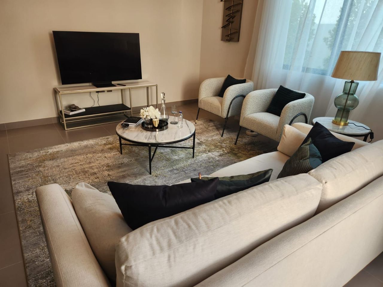 Villa in Abu Dhabi, VAE, 210 m2 - Foto 1