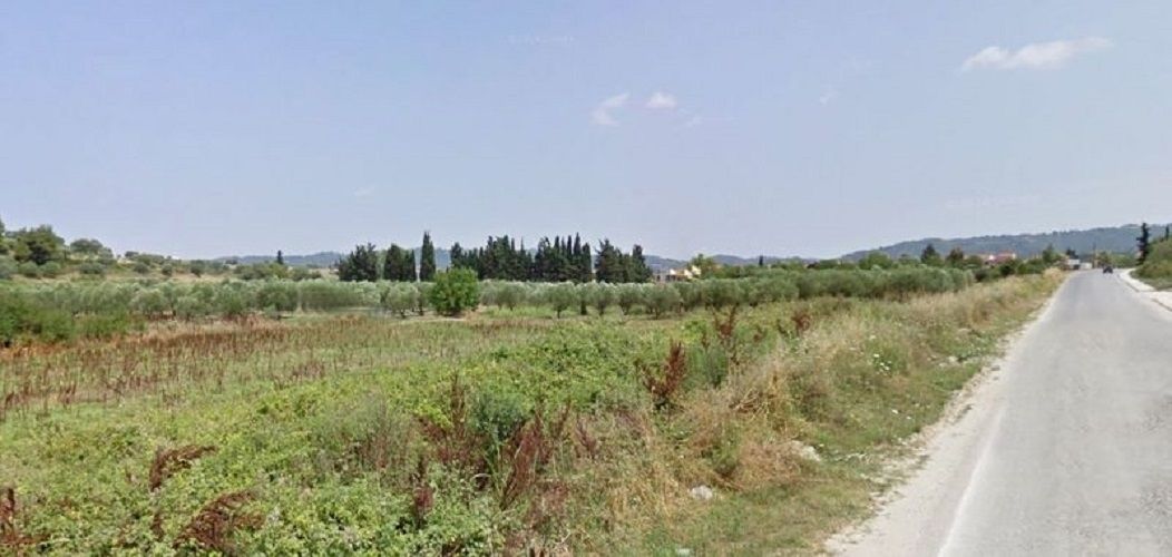 Land in Kassandra, Greece, 4 216 sq.m - picture 1