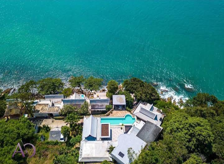 Villa on Phuket Island, Thailand, 1 732 sq.m - picture 1