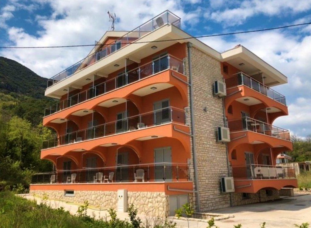 Hotel en Herceg-Novi, Montenegro, 600 m2 - imagen 1