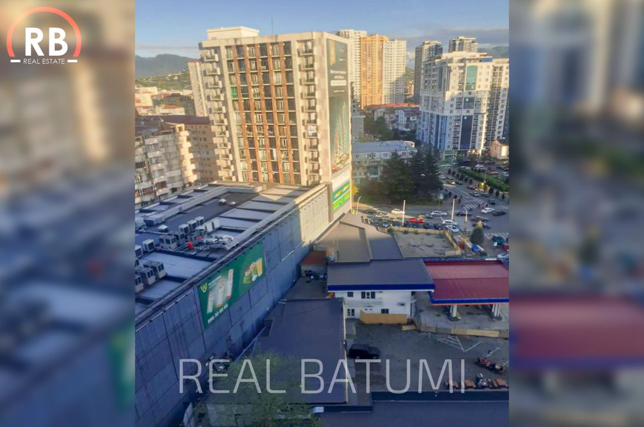Flat in Batumi, Georgia, 52 sq.m - picture 1