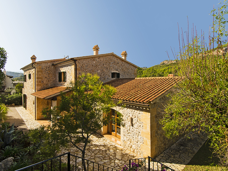 Cottage à Es Capdella, Espagne, 295 m2 - image 1