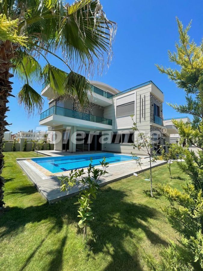 Villa in Belek, Turkey, 280 sq.m - picture 1