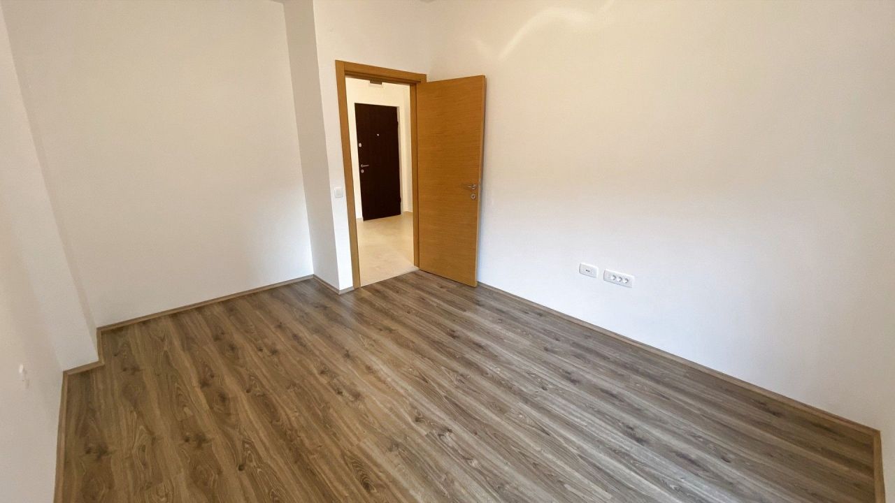Appartement à Becici, Monténégro, 48 m2 - image 1