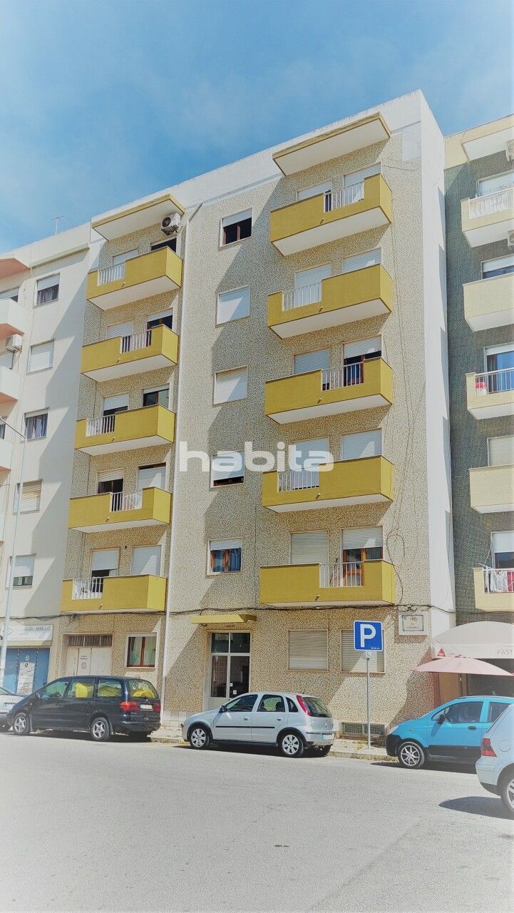 Apartment in Portimao, Portugal, 85.5 sq.m - picture 1
