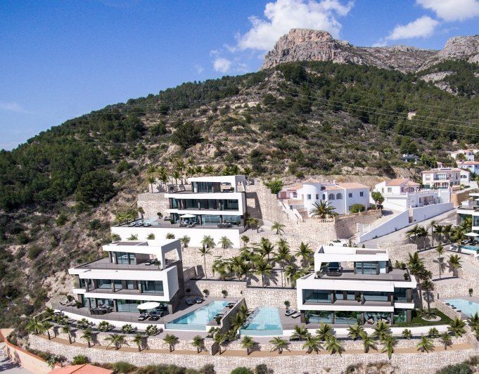 Villa in Calp, Spain, 421 sq.m - picture 1