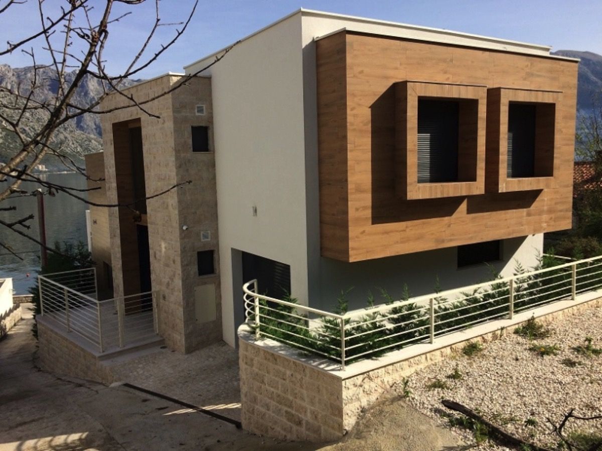 Villa in Stoliv, Montenegro, 325 sq.m - picture 1
