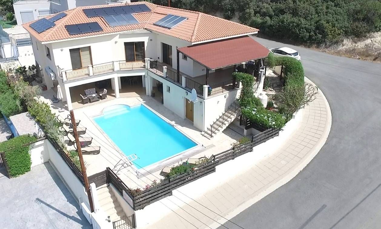 Villa à Larnaca, Chypre, 380 m2 - image 1