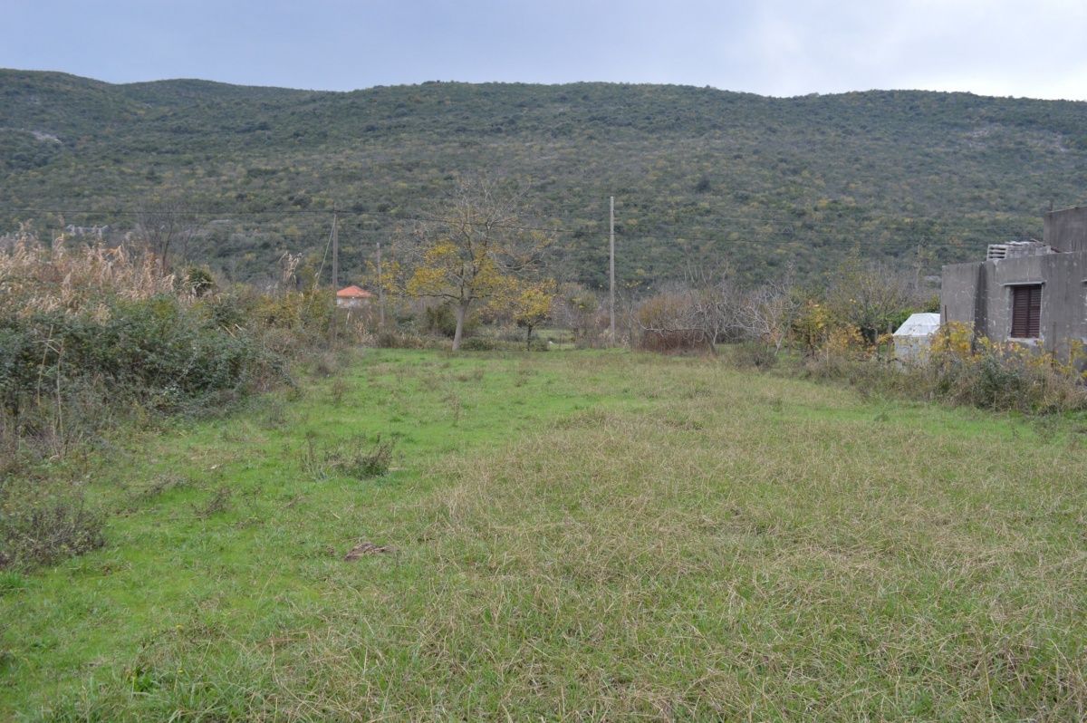 Grundstück in Kotor, Montenegro, 7 000 m2 - Foto 1