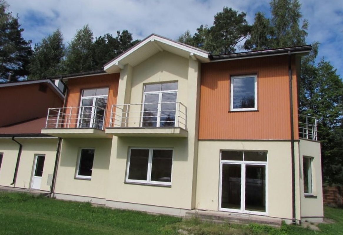House in Jurmala, Latvia, 240 sq.m - picture 1