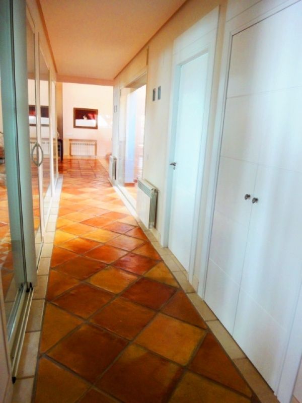 Casa en la Costa Blanca, España, 1 000 m2 - imagen 1