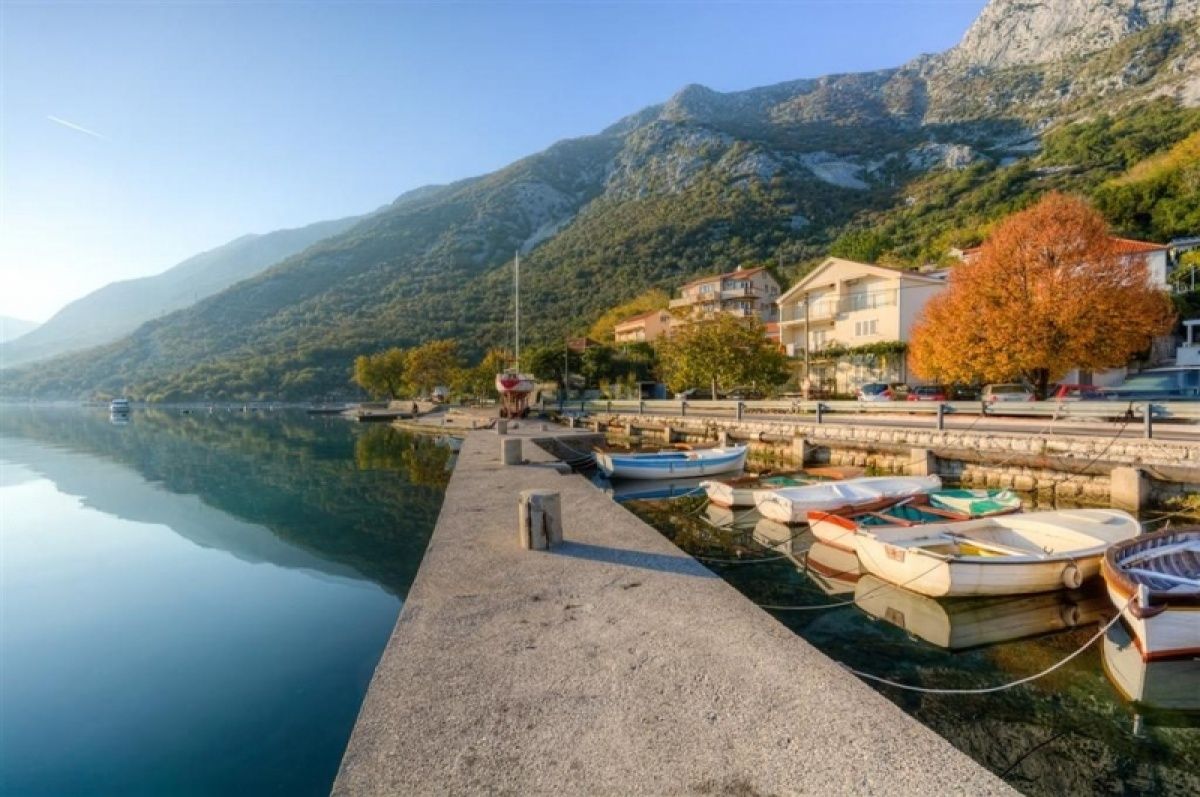 Hotel in Kotor, Montenegro, 382 sq.m - picture 1