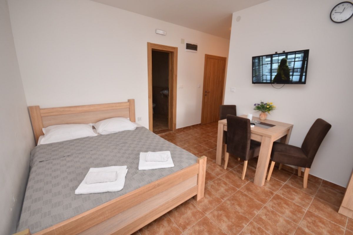 Hotel in Herceg-Novi, Montenegro, 550 sq.m - picture 1