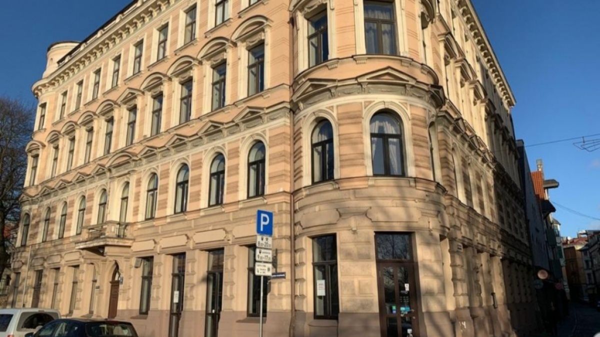 Oficina en Riga, Letonia, 220 m2 - imagen 1