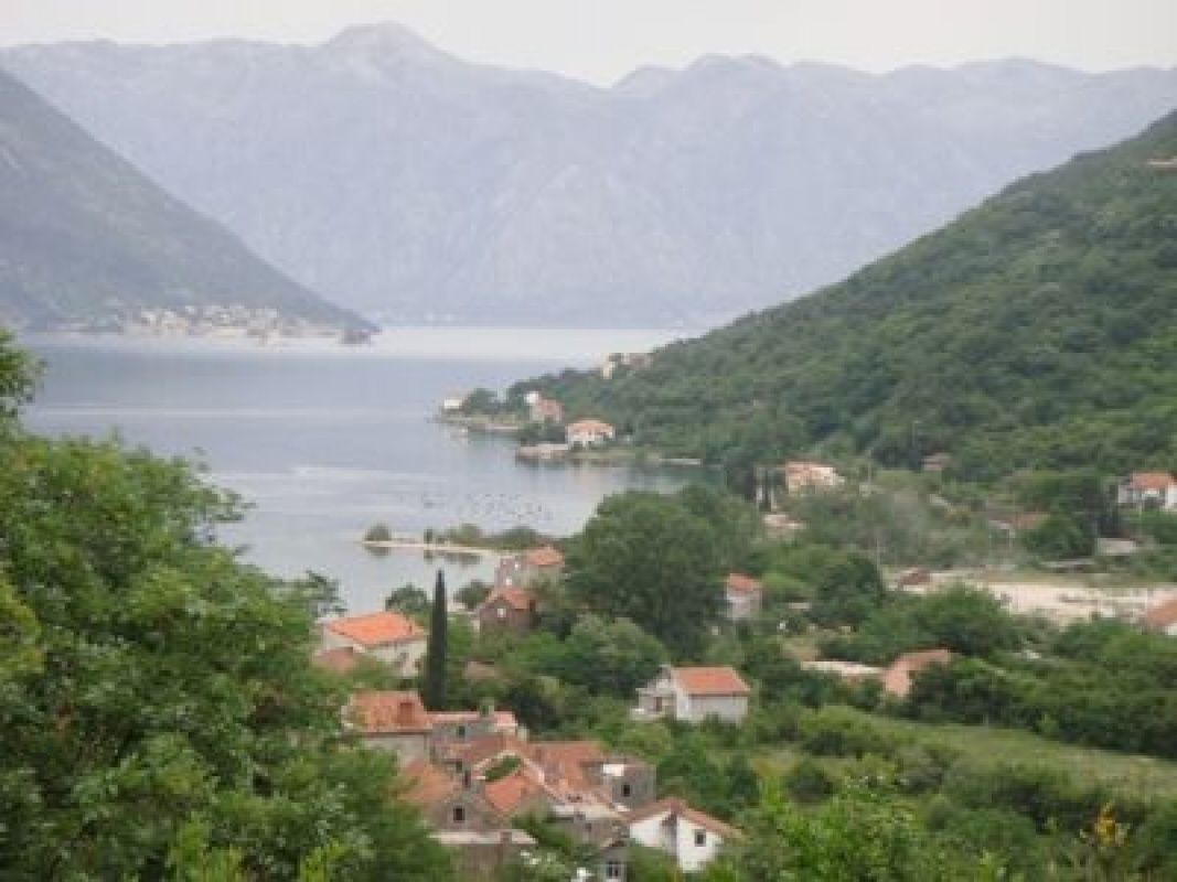 Propiedad comercial en Kotor, Montenegro - imagen 1