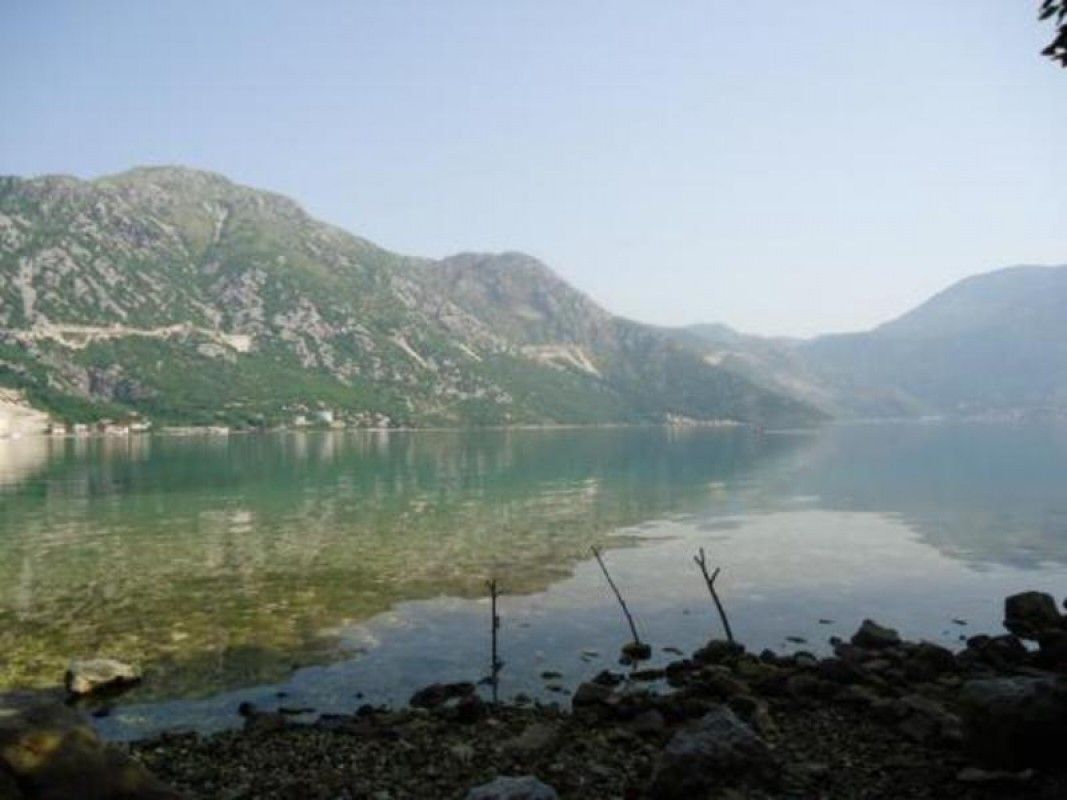 Terreno en Risan, Montenegro, 4 500 ares - imagen 1