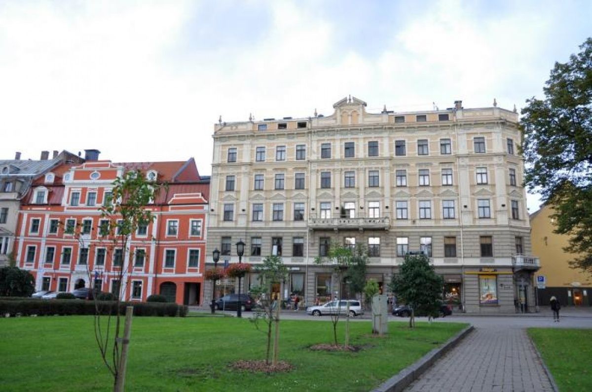 Commercial apartment building in Riga, Latvia, 3 131 sq.m - picture 1