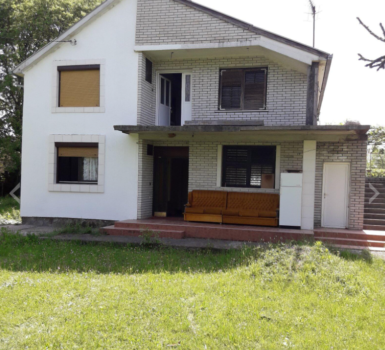 Maison à Danilovgrad, Monténégro, 140 m2 - image 1