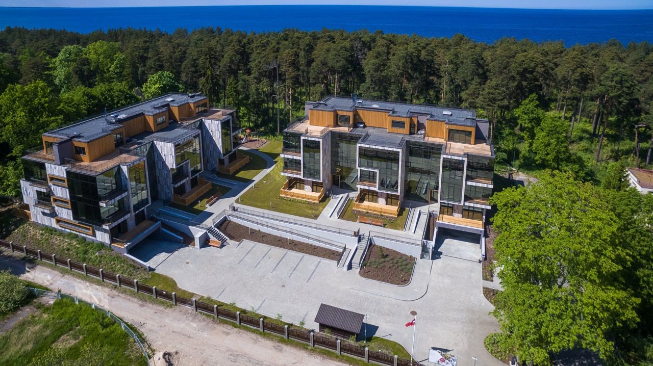 Penthouse in Jurmala, Latvia, 307.6 sq.m - picture 1
