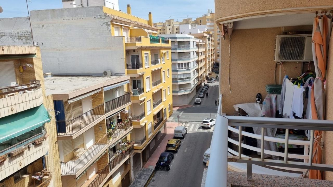 Appartement à Torrevieja, Espagne, 114 m2 - image 1