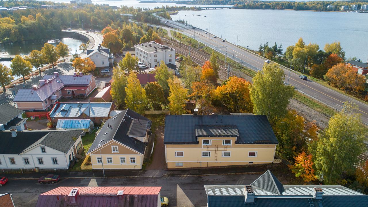 Maison de rapport à Kotka, Finlande, 647 m2 - image 1