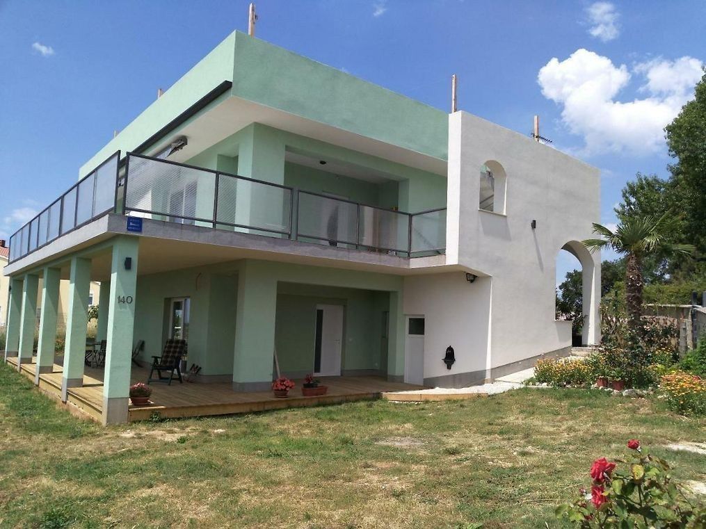 House in Medulin, Croatia, 280 sq.m - picture 1