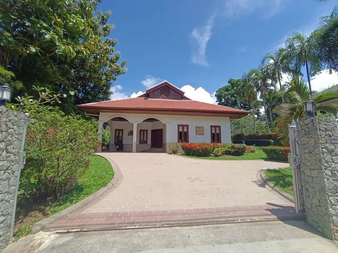 Villa on Phuket Island, Thailand, 240 sq.m - picture 1