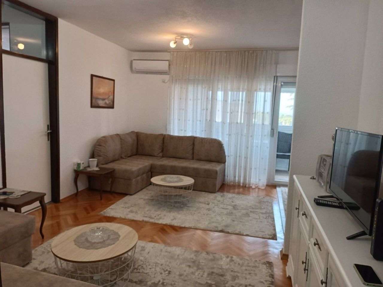 Flat in Bar, Montenegro, 84 sq.m - picture 1
