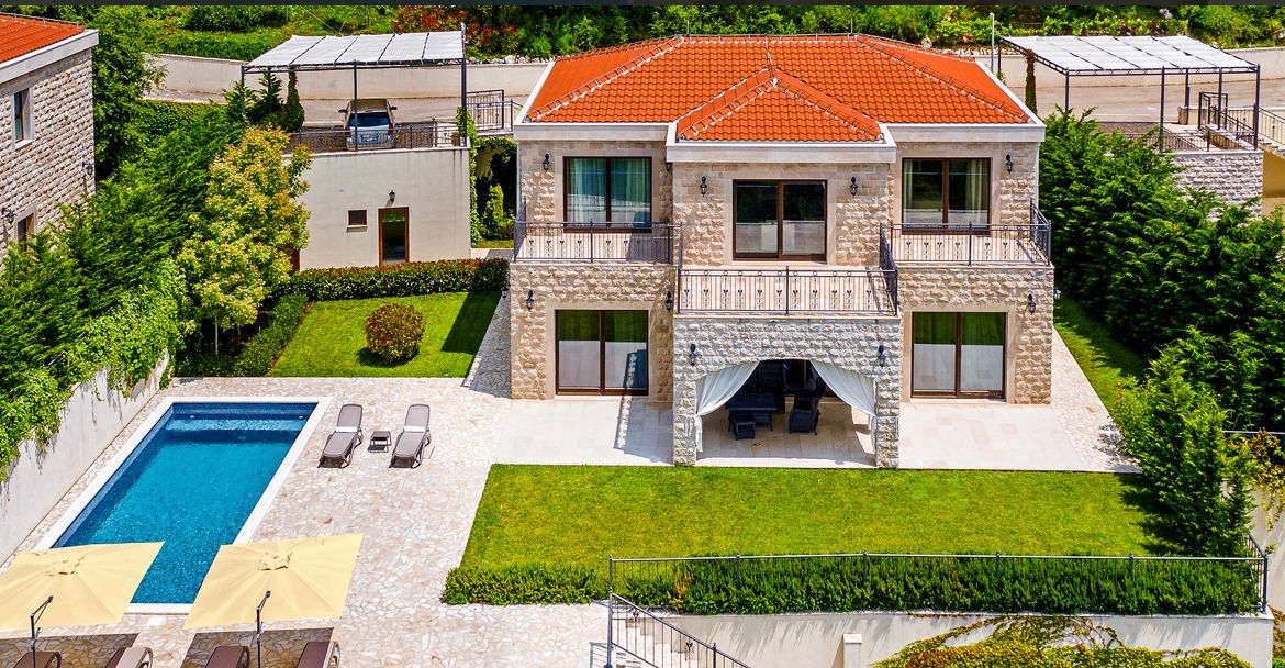 Villa en Sveti Stefan, Montenegro, 270 m2 - imagen 1