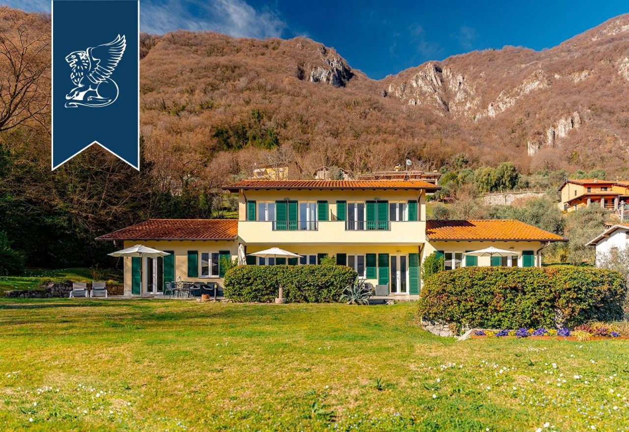 Villa in Oliveto Lario, Italien, 265 m² - Foto 1