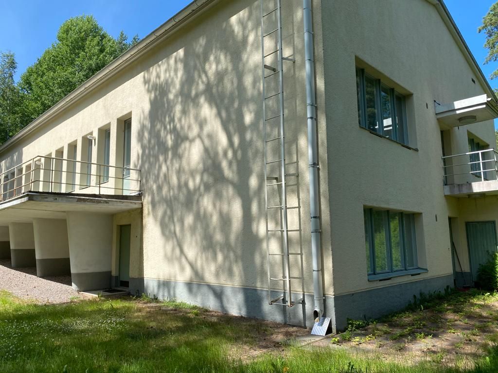 Villa in Imatra, Finland, 500 sq.m - picture 1