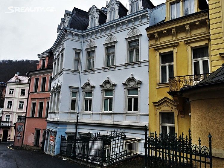 Flat in Karlovy Vary, Czech Republic, 72 sq.m - picture 1
