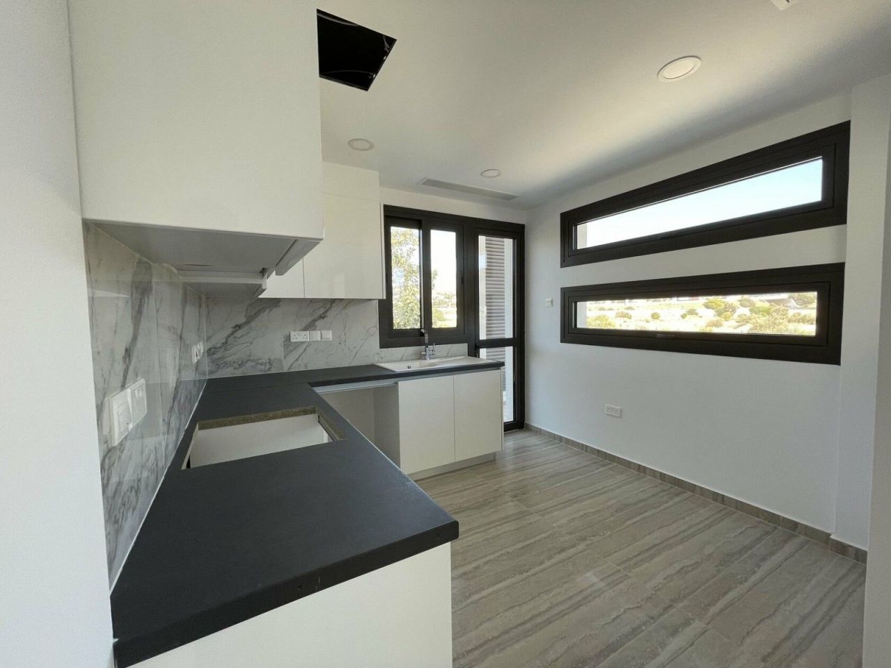 Apartment in Limassol, Zypern, 102 m2 - Foto 1
