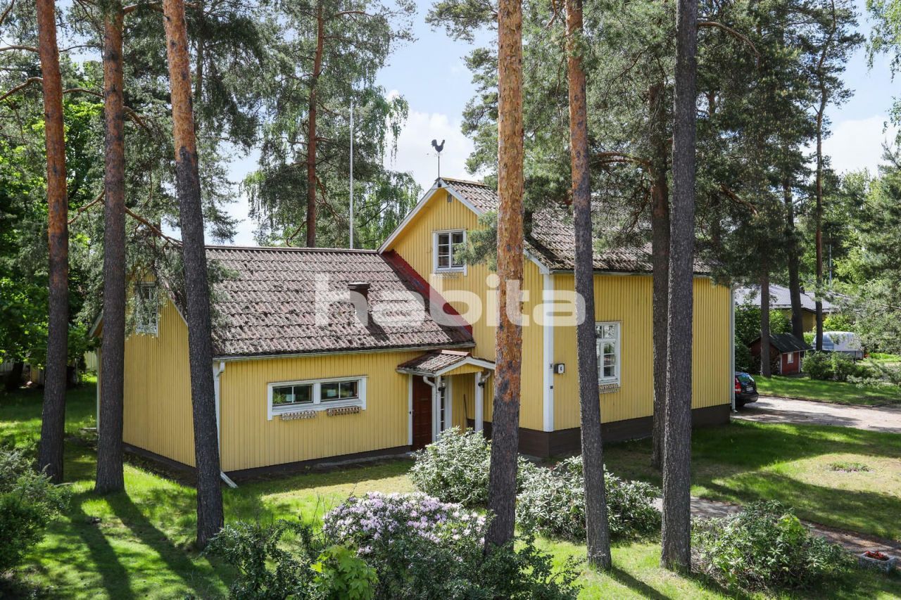 House in Vantaa, Finland, 150 sq.m - picture 1