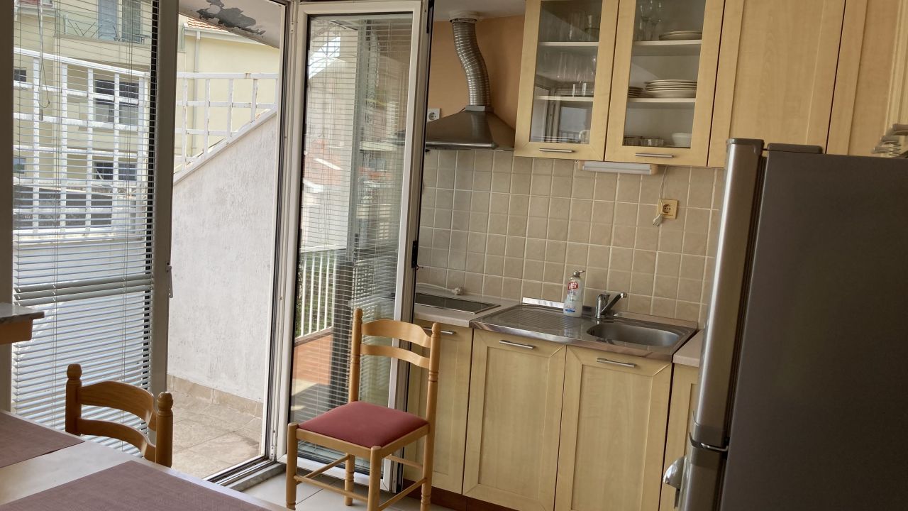 Wohnung in Budva, Montenegro, 92 m2 - Foto 1