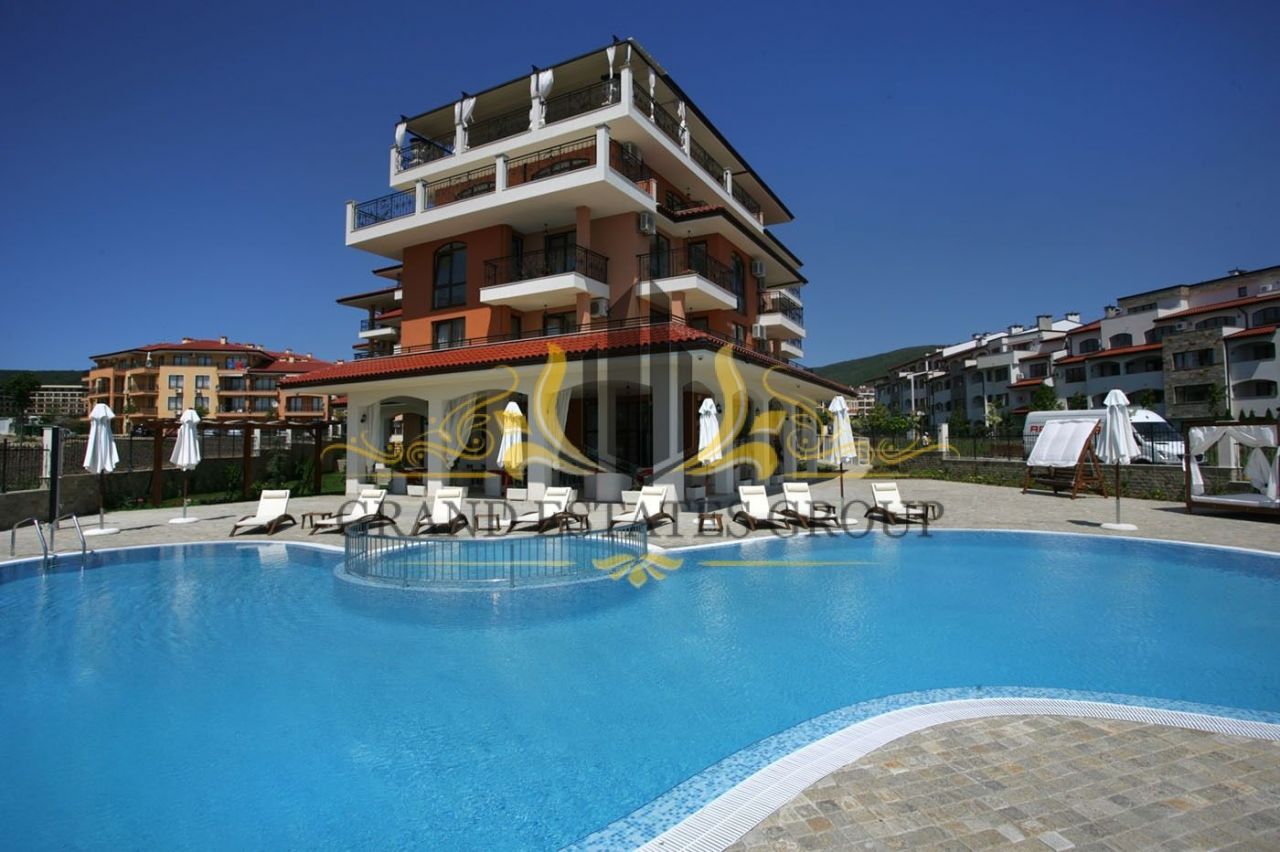 Apartment at Sunny Beach, Bulgaria, 54 sq.m - picture 1