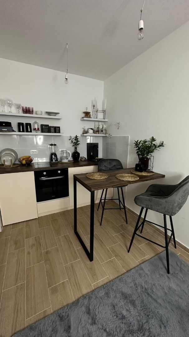 Wohnung in Podgorica, Montenegro, 21 m2 - Foto 1