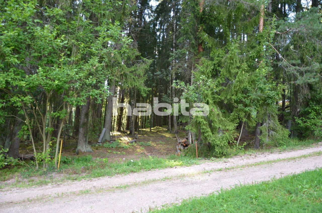Terrain à Lohja, Finlande, 2 490 m2 - image 1