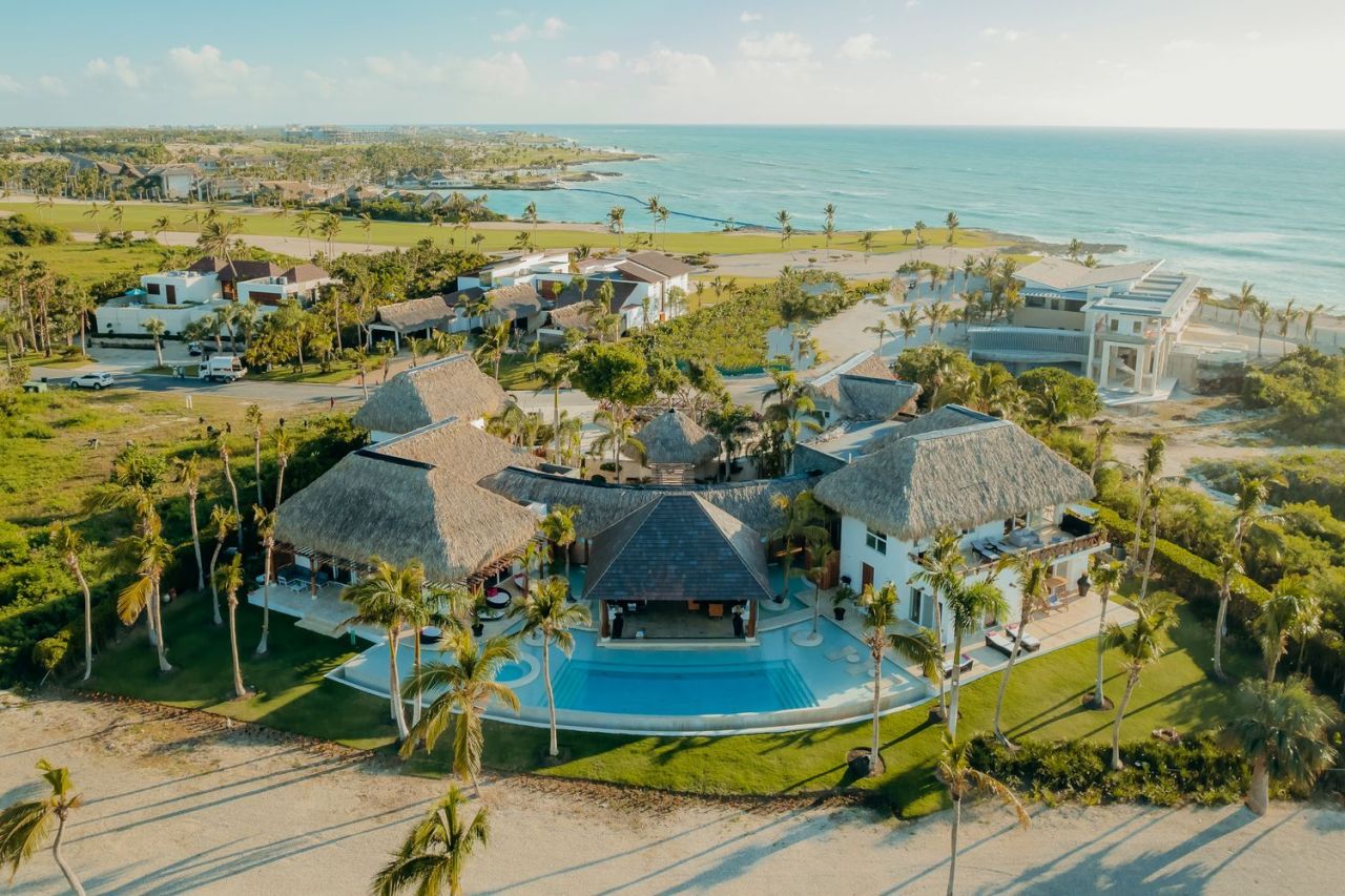 Villa en Cap Cana, República Dominicana, 1 750 m2 - imagen 1