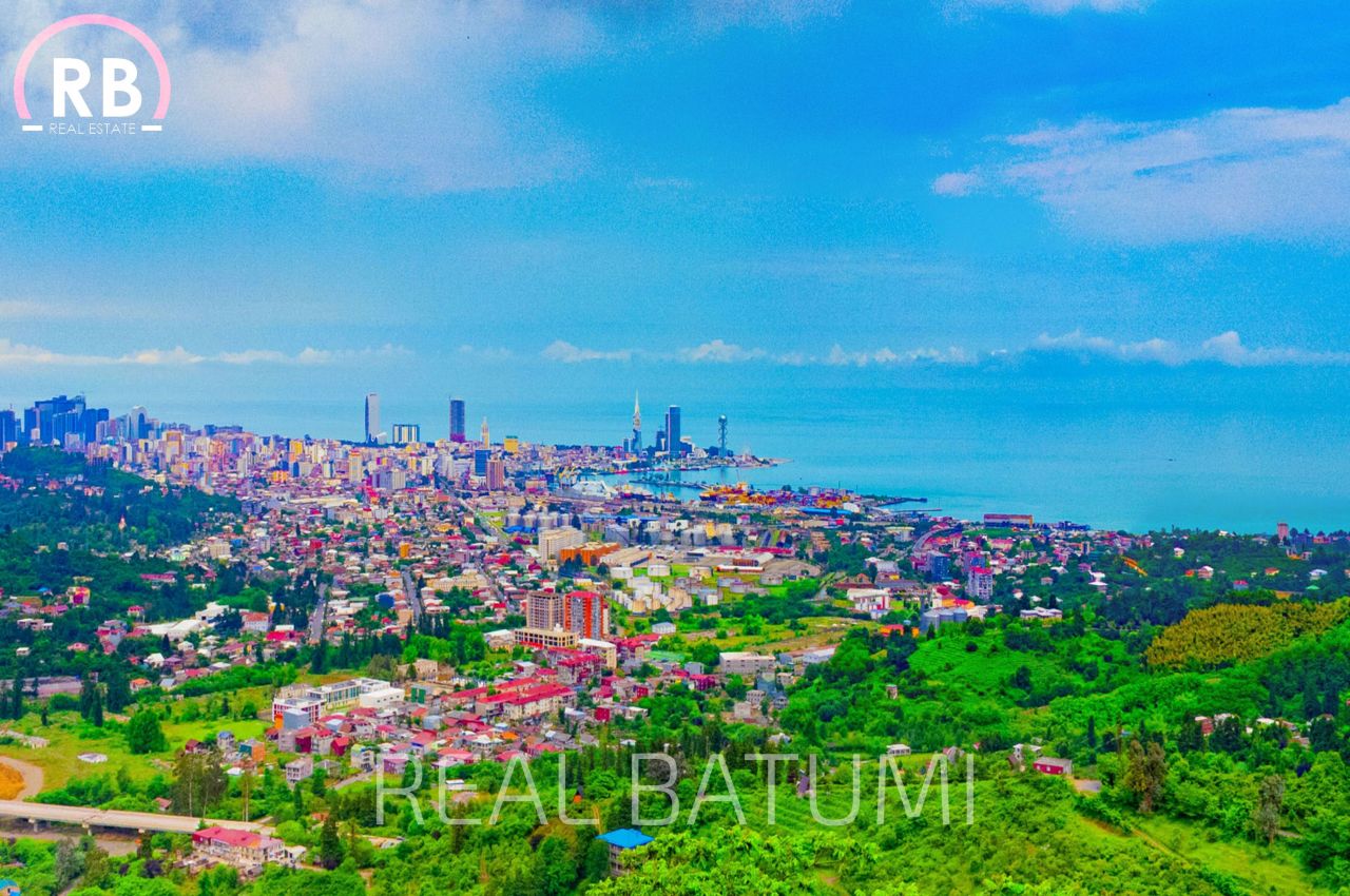Land in Batumi, Georgia, 2 000 sq.m - picture 1