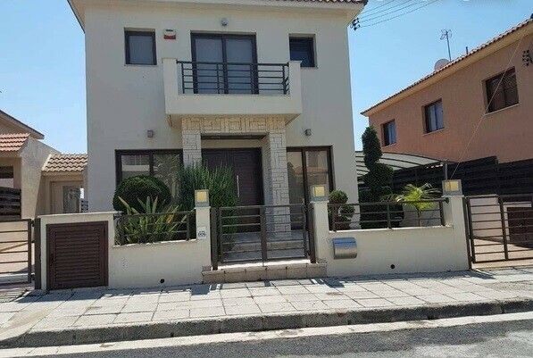 Villa in Limassol, Cyprus, 197 sq.m - picture 1