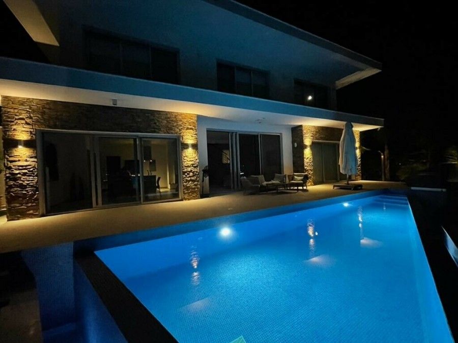Villa en Limasol, Chipre, 375 m2 - imagen 1