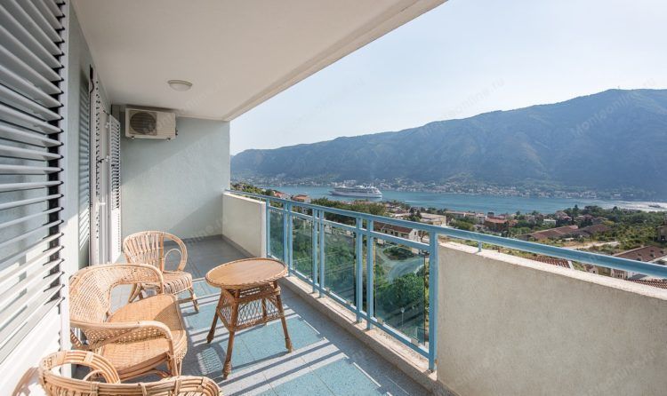 Wohnung in Kotor, Montenegro, 85 m2 - Foto 1