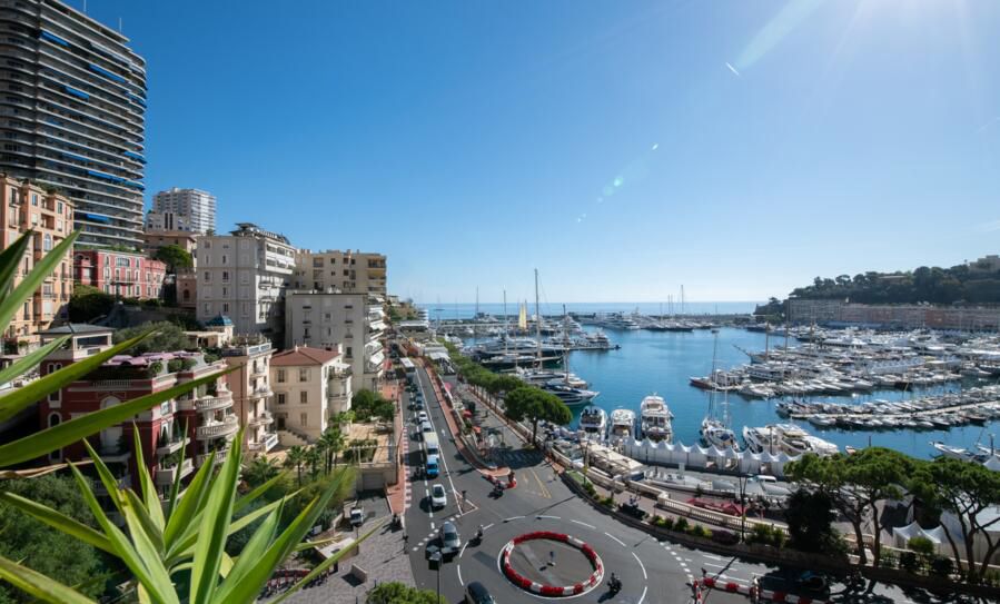 Appartement à Monaco, Monaco, 214 m2 - image 1