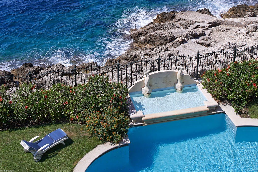 Villa in Cap d'Ail, France, 900 sq.m - picture 1