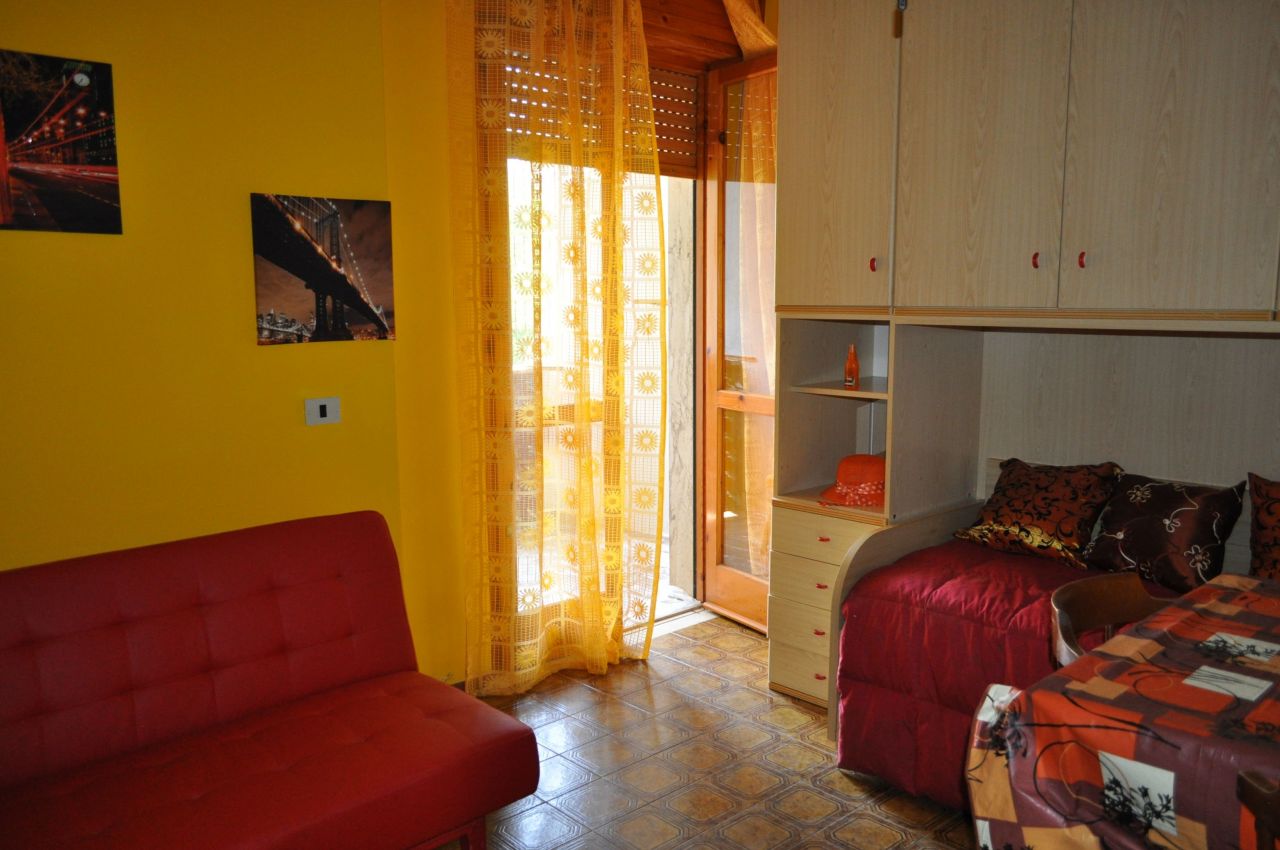 Apartment in Scalea, Italy, 30 sq.m - picture 1