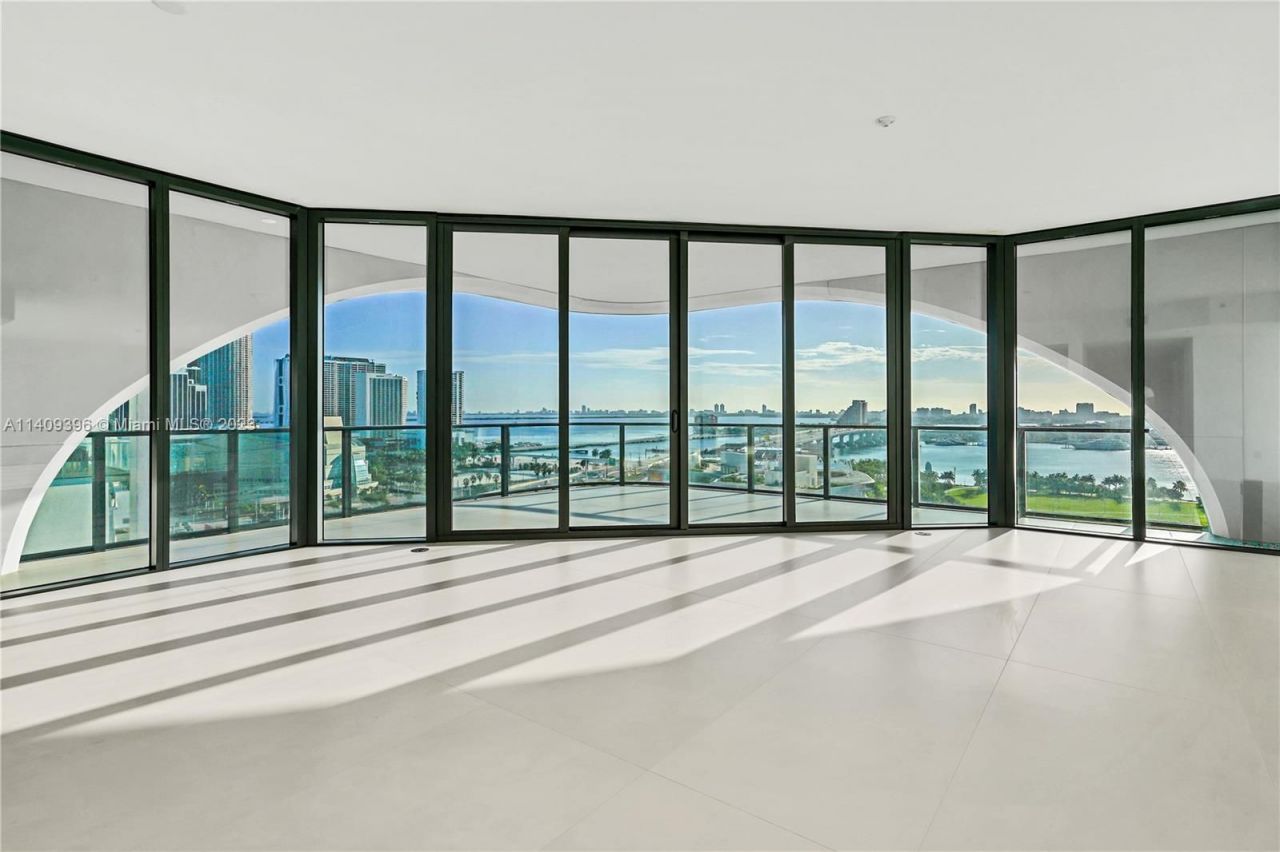 Wohnung in Miami, USA, 450 m2 - Foto 1