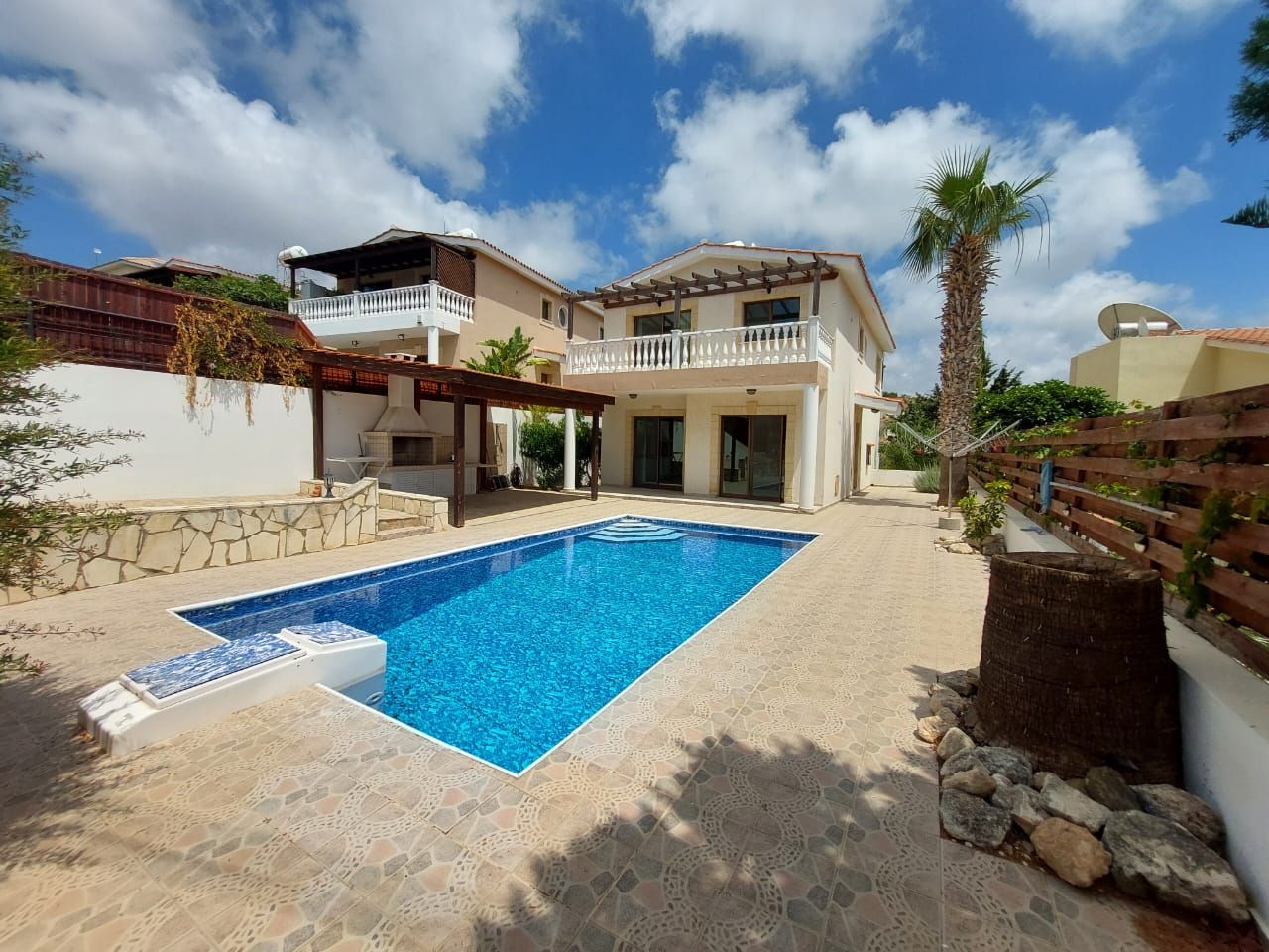 Villa in Paphos, Zypern, 227 m2 - Foto 1