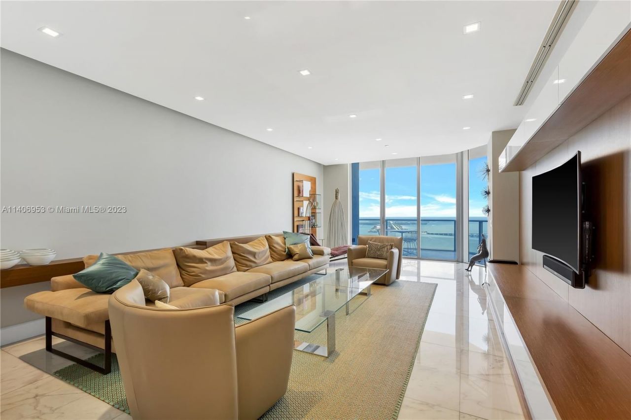 Appartement à Miami, États-Unis, 230 m² - image 1